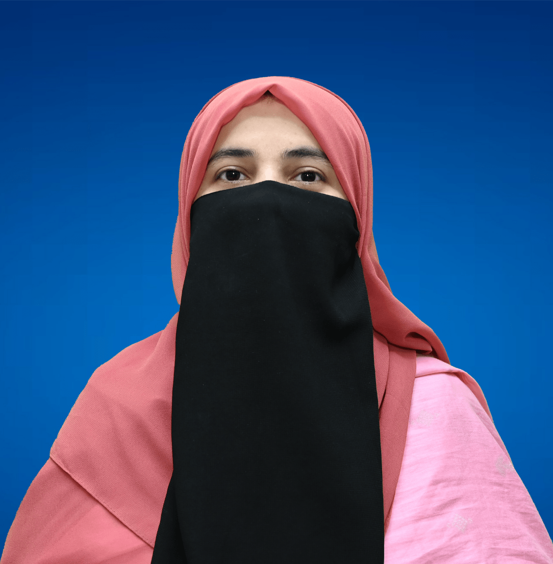 Iqra Hassan-01